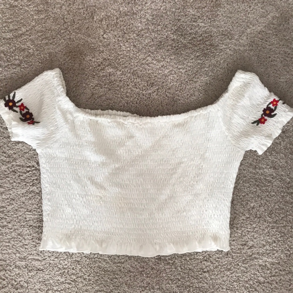 LA Hearts Crochet Crop Top